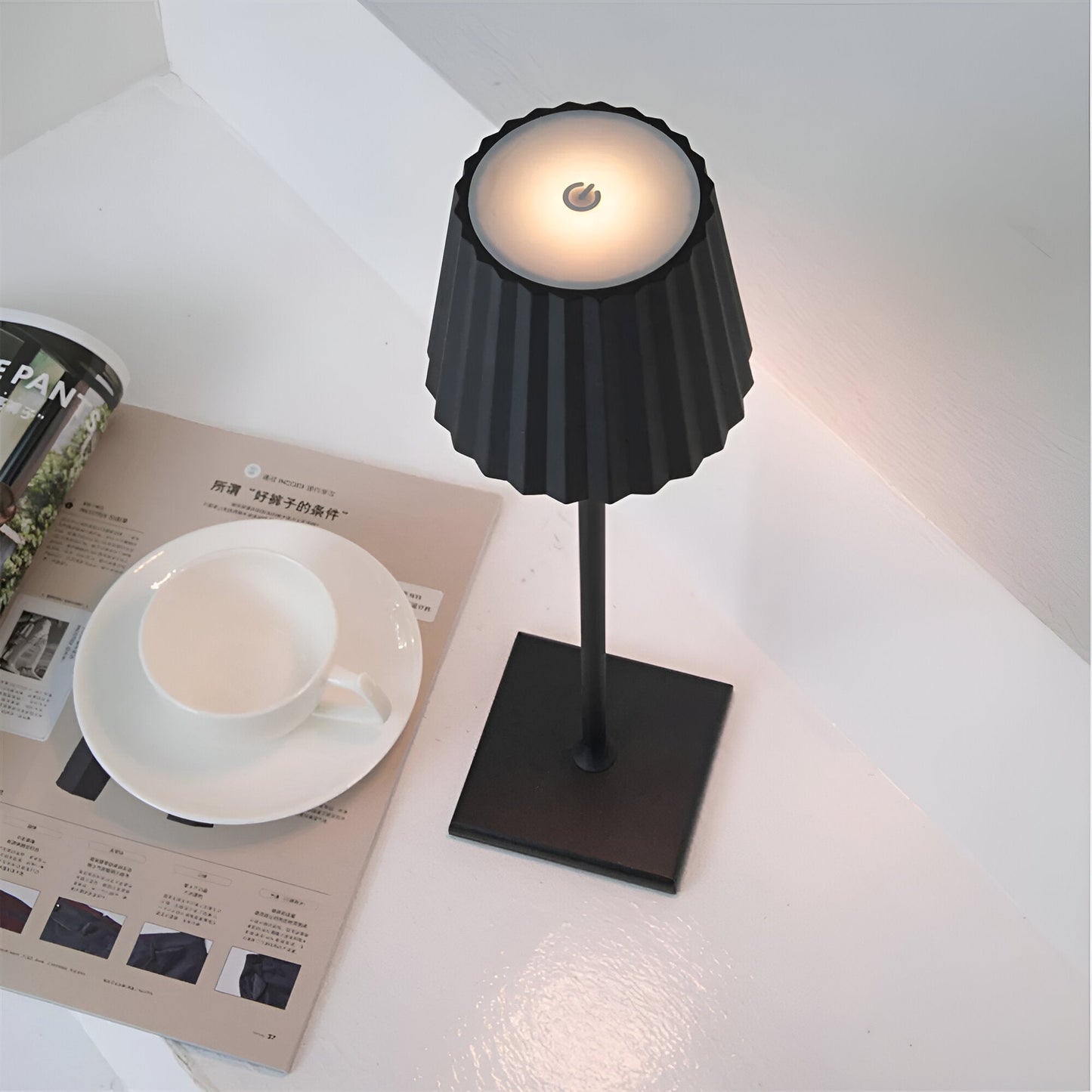 Draadloze Tafellamp | Lamp voor Woonkamer | Moderne Tafellamp met Accu | VelaLume