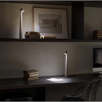Noorse Minimalistische LED Draadloze Tafel lamp