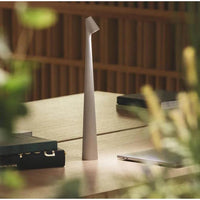 Noorse Minimalistische LED Draadloze Tafel lamp