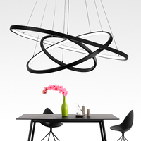 Lustre design met LED-hangringen Deco