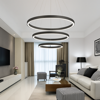 Lustre design met LED-hangringen Deco