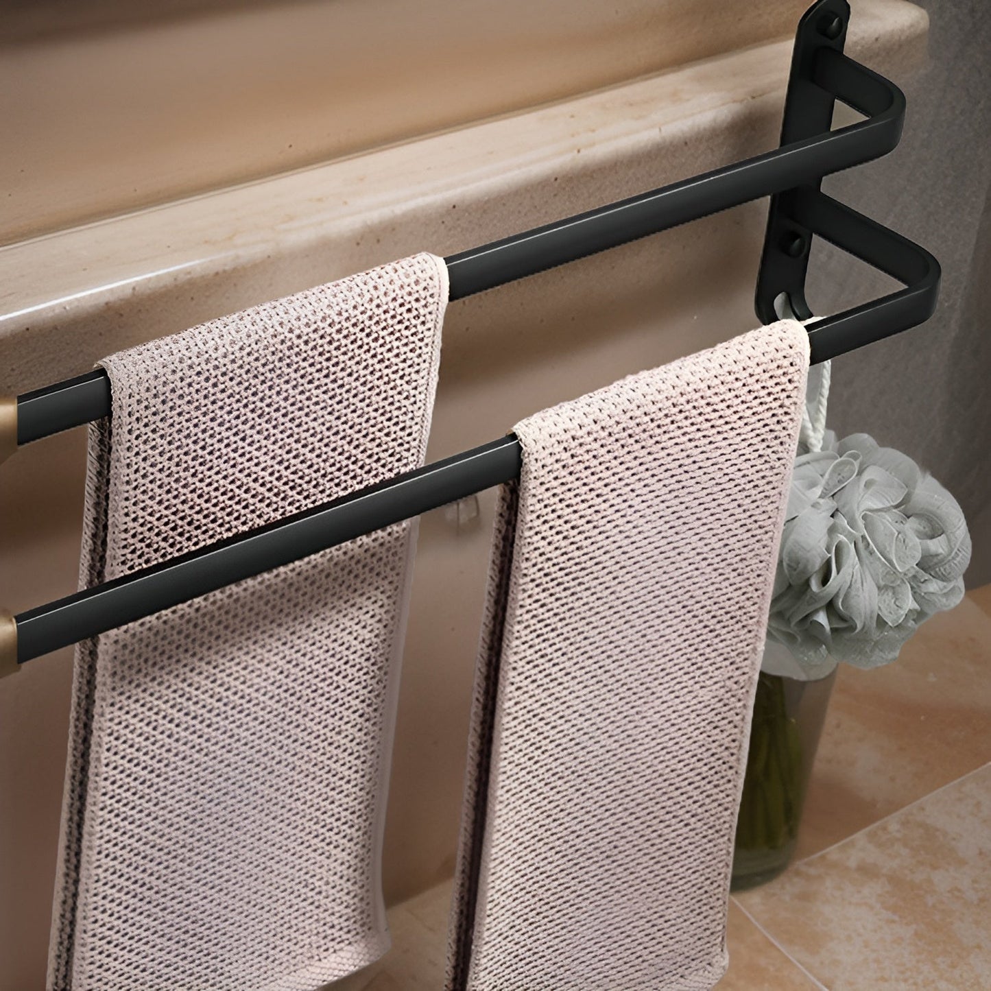 Neyora | Wandhanddoekhouder – Duurzame Elegantie in Aluminium