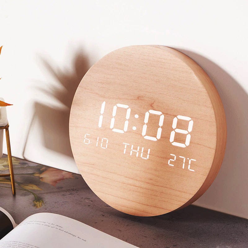Svenna – Scandinavische Wandklok – Minimalistisch Digitaal Batterijontwerp