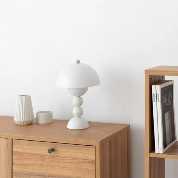 Oplaadbare en kleurrijke Scandinavische tafellamp met LED voor woonkamer en slaapkamer