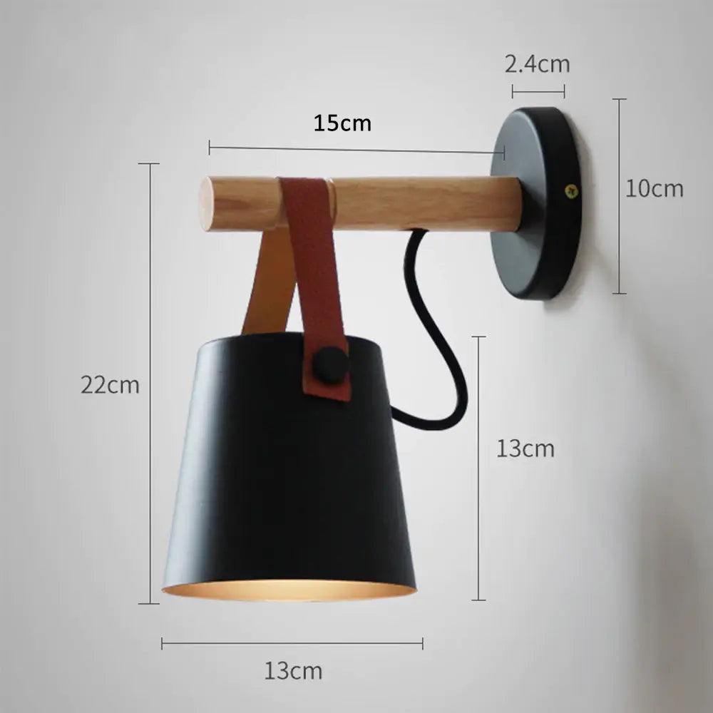 Noordse Houten Wandlamp
