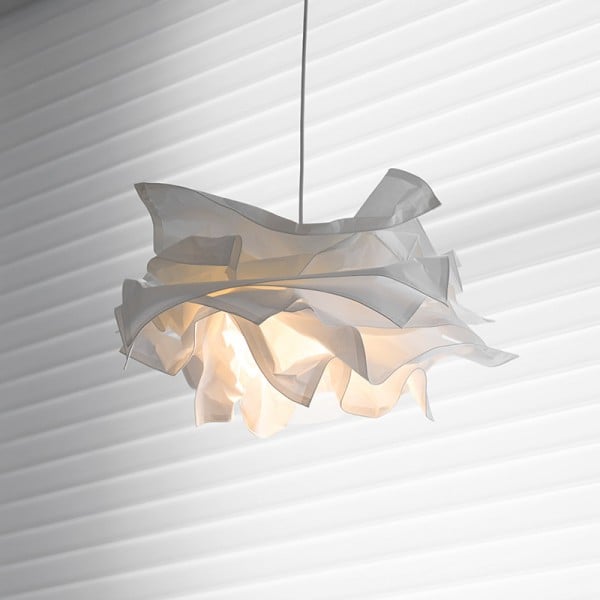 Breng een speelse toets met de Nordic Paper Cloud Hanglamp