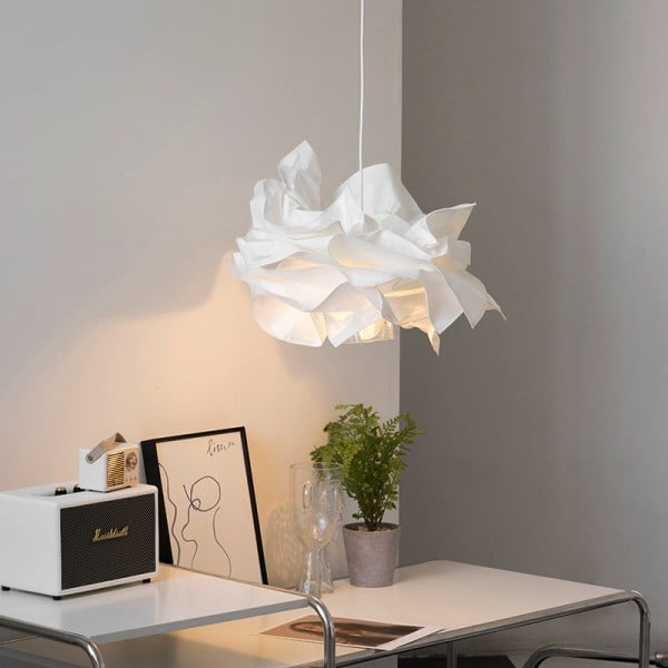 Breng een speelse toets met de Nordic Paper Cloud Hanglamp