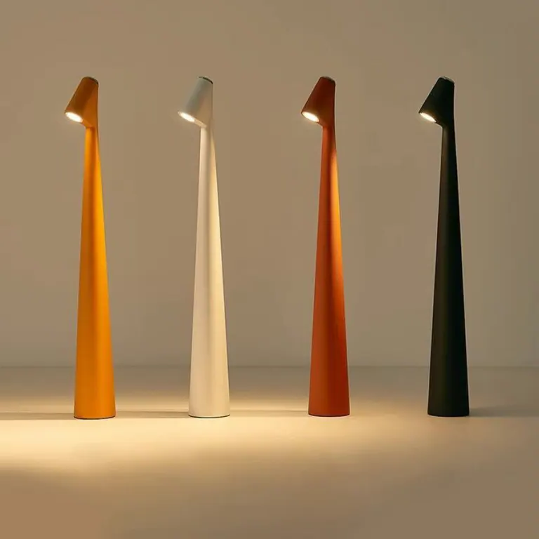 Elegante nachttischlamp in creatief design – decoratieve tafel- en slaapkamer sfeerlamp