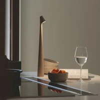 Elegante nachttischlamp in creatief design – decoratieve tafel- en slaapkamer sfeerlamp