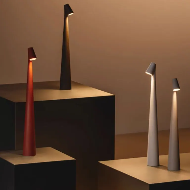 Elegante nachttischlamp in creatief design – decoratieve tafel- en slaapkamer sfeerlamp