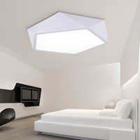 Geometrisch design LED plafondlamp in diamantvorm
