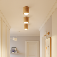 Plafonnier spot met LED cube in hout