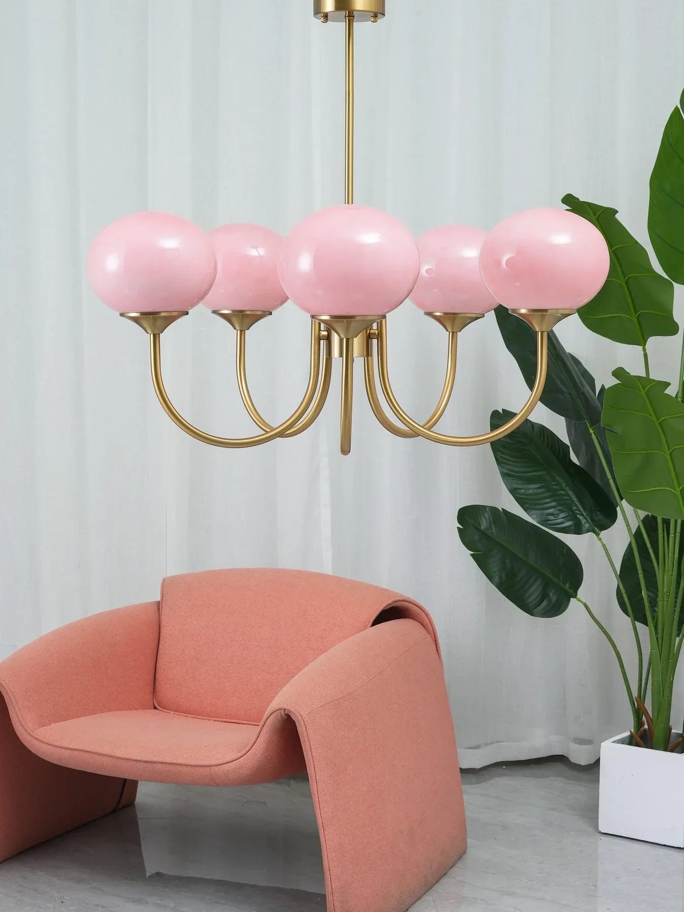 Retro glamour hanglamp met bolvormige lampenkappen