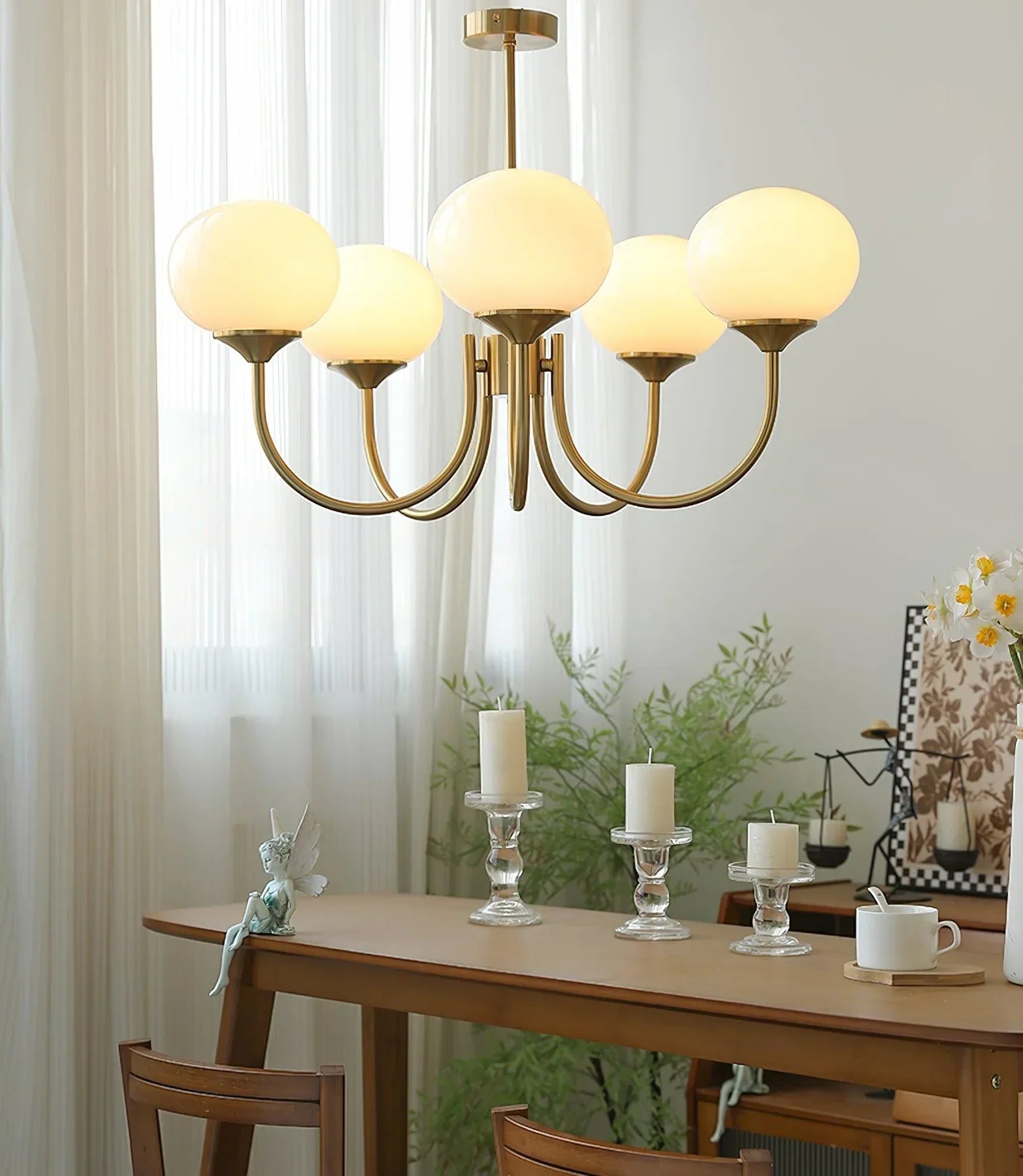 Retro glamour hanglamp met bolvormige lampenkappen