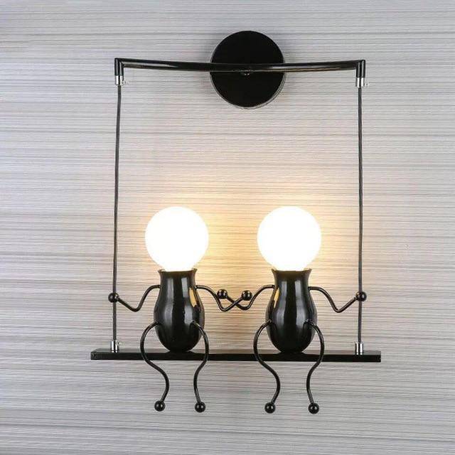 LED wandlamp mannetje op schommel Decoratie