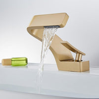 SleekFlow - Modern gebogen kraan voor maximaal comfort