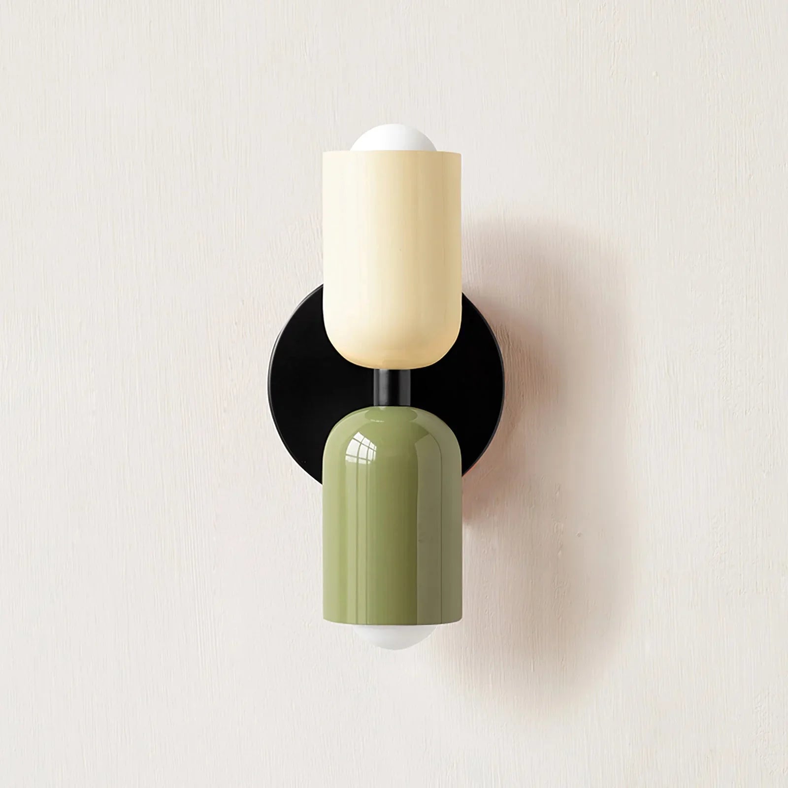 Moderne wandlamp in japandi-stijl