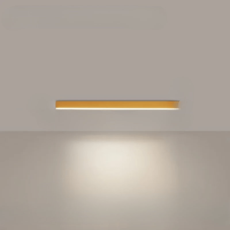 Minimalistische plafondlamp met een sterk effect