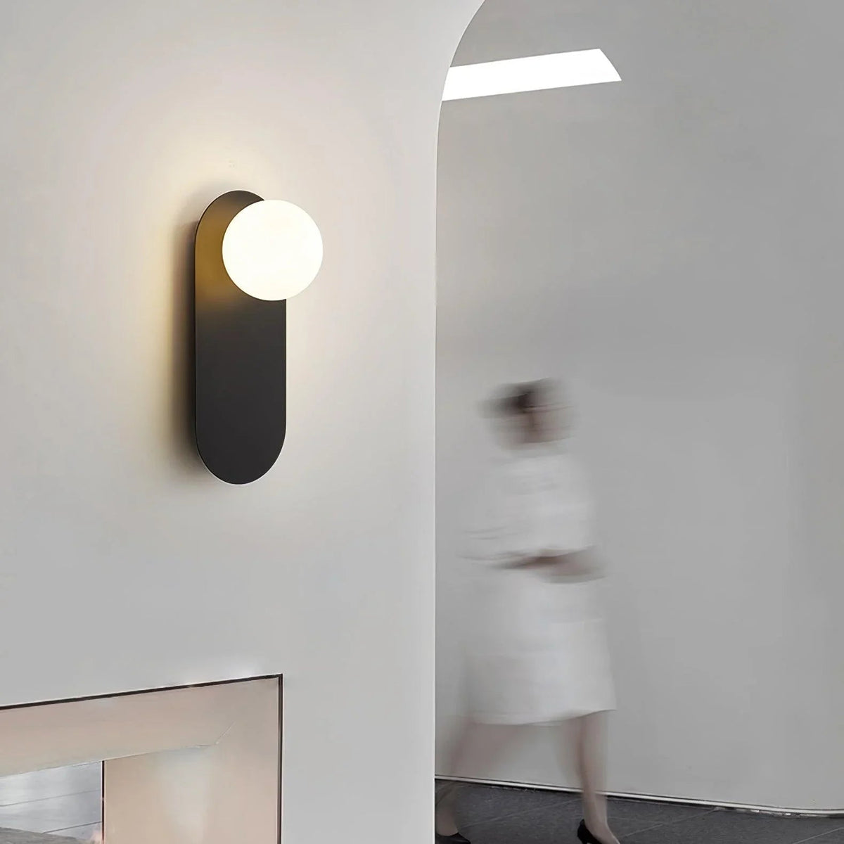Orion Globe Wandlamp
