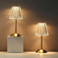 Elegante LED-tafellamp met kristallen kap en gouden afwerking – touch-aansteking