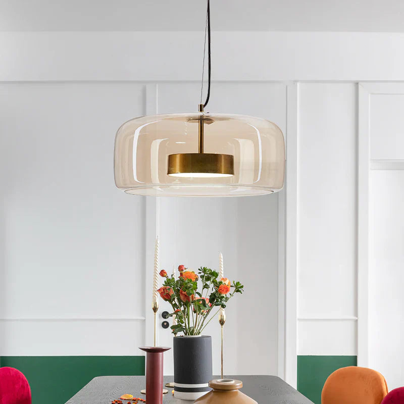 Moderne LED glazen hanglamp – minimalistische lampenkap en gouden afwerking