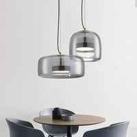 Moderne LED glazen hanglamp – minimalistische lampenkap en gouden afwerking