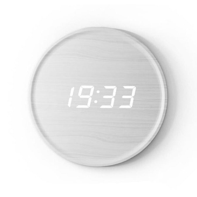 Scandinavische Digitale Wandklok Met LED-display En USB-voeding
