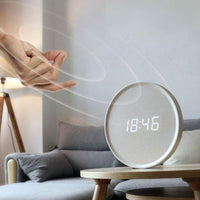 Scandinavische Digitale Wandklok Met LED-display En USB-voeding