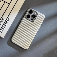 iPhone Hoes met Groefstructuur – Slanke Beschermhoes met Camera- en Krabsbescherming
