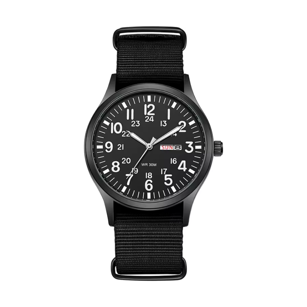 ShadowTime | Militaire Horloge – Luminescente Precisie voor Avonturen en Nacht