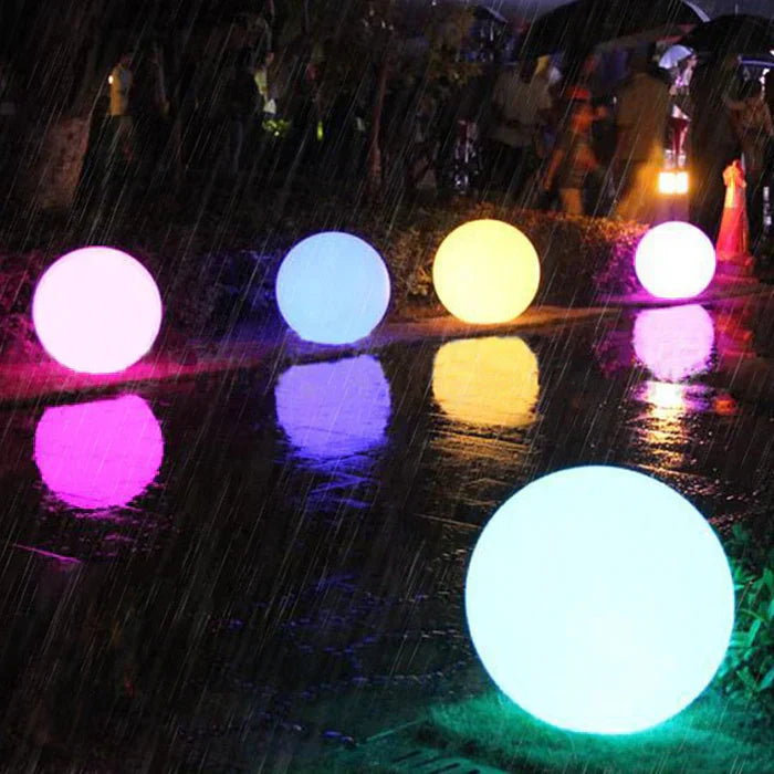 Moderne PE Globe Buiten Tuinverlichting LED Oplaadbaar