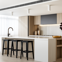 Spot moderne LED in de vorm van een gouden buis Grover