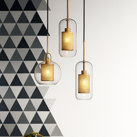 Ontwerp hanglamp van LED en glas met gouden lamp