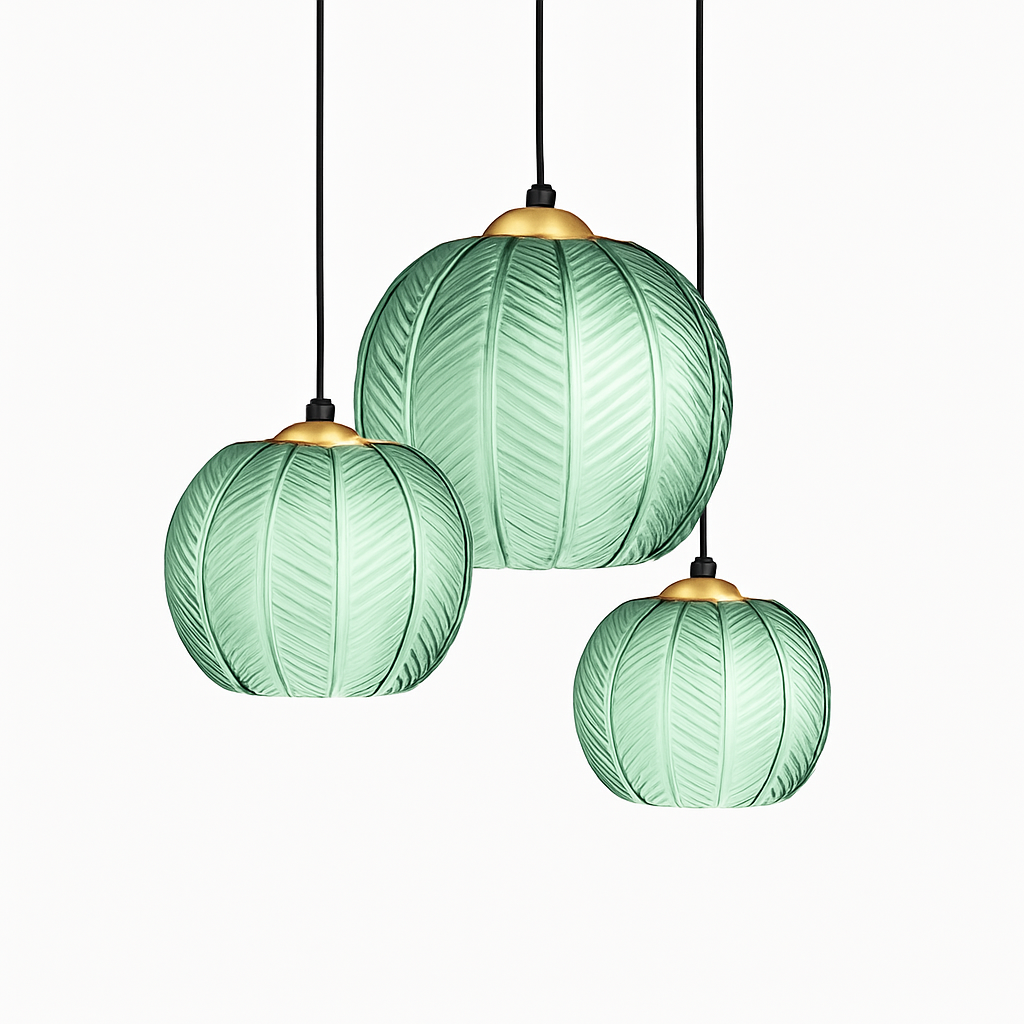 Noordse glazen hanglamp met kleurrijk bladerenpatroon