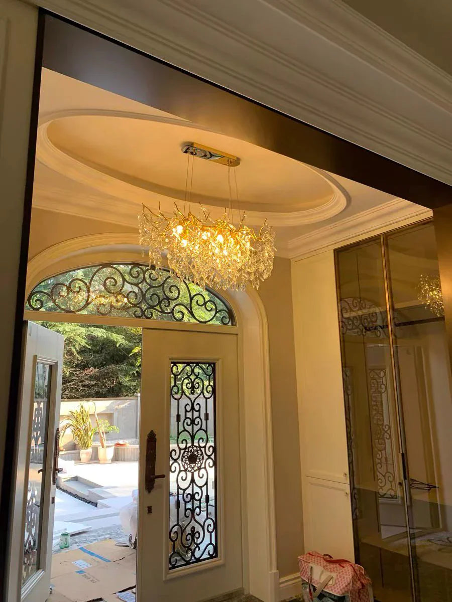 Exclusieve kroonluchter met kristallen bladeren – takken effect, moderne elegantie