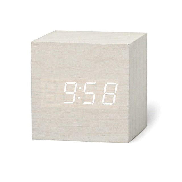 TimeCube | Digitale vierkante LED wekker