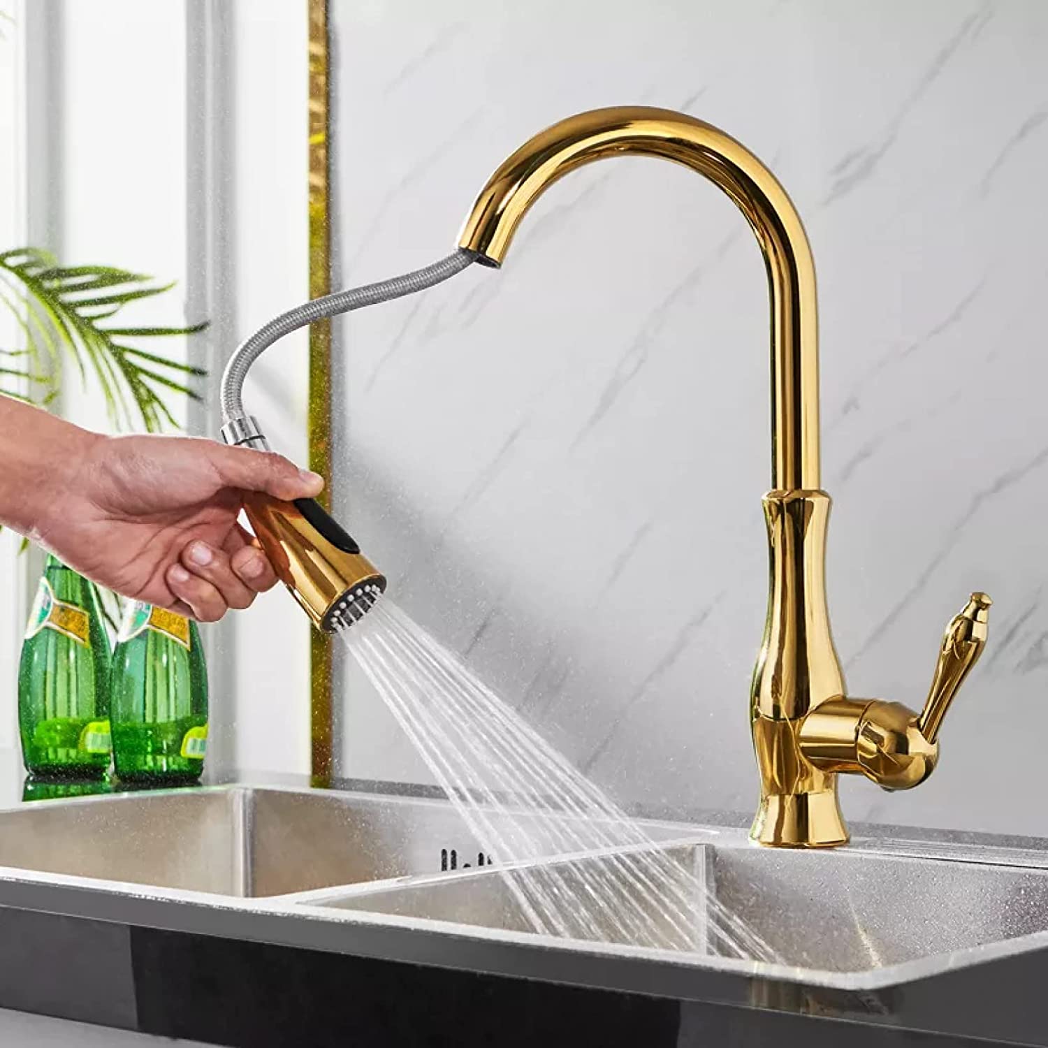 Keukenkraan | Uittrekbare keukenarmatuur | Spoelbakarmatuur | AquaKraft