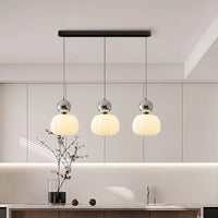 Moderne hanglamp met decoratief sferisch element