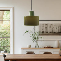 Moderne hanglamp van gekleurd glas in Bauhaus-stijl