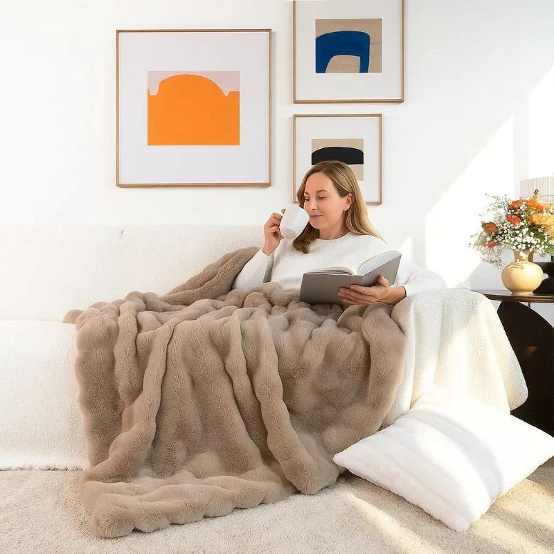 ZenithThrow – Lichtgewicht en Luxe Reisgenoot